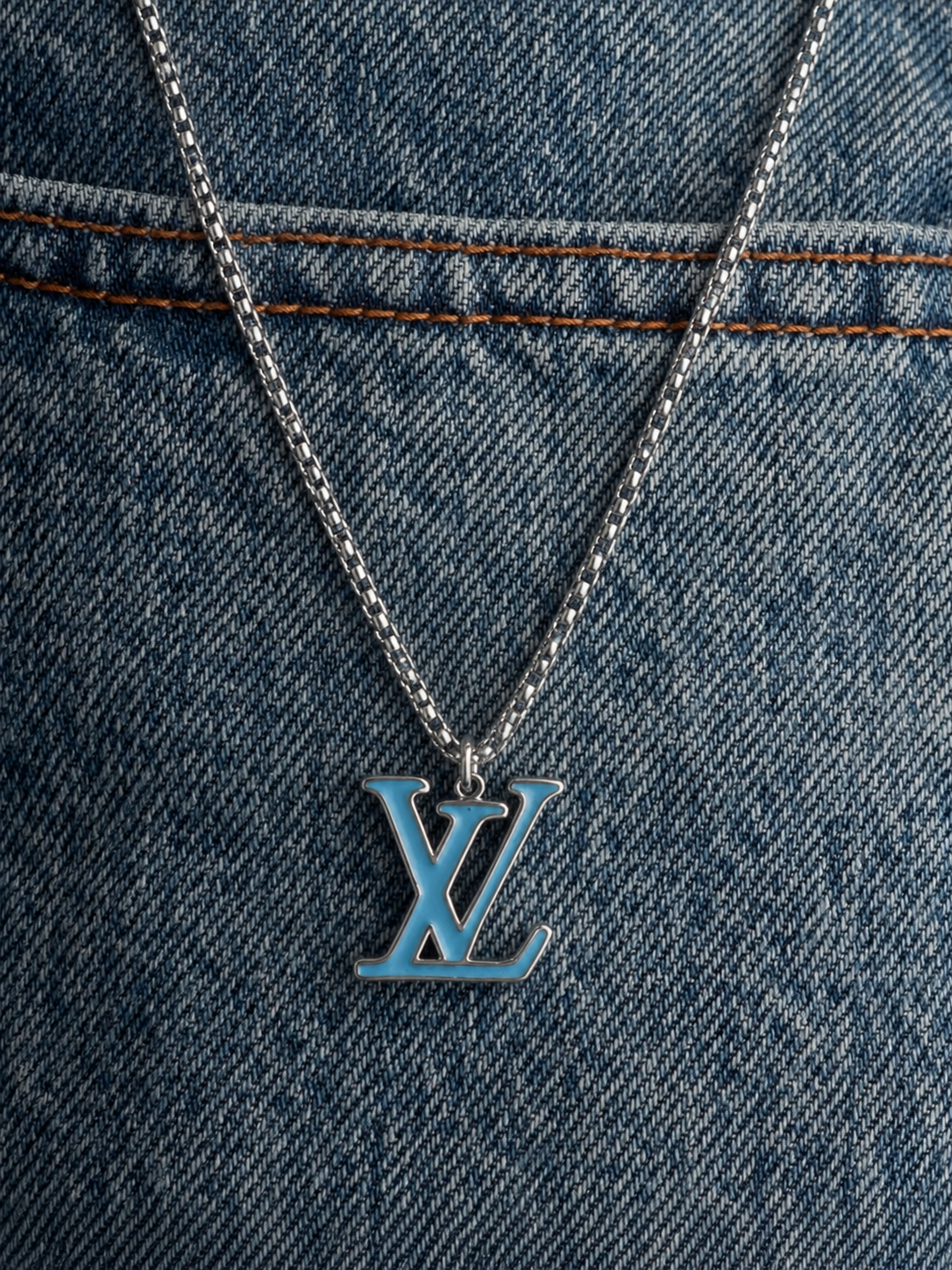 LV TURQUOISE NECKLACE
