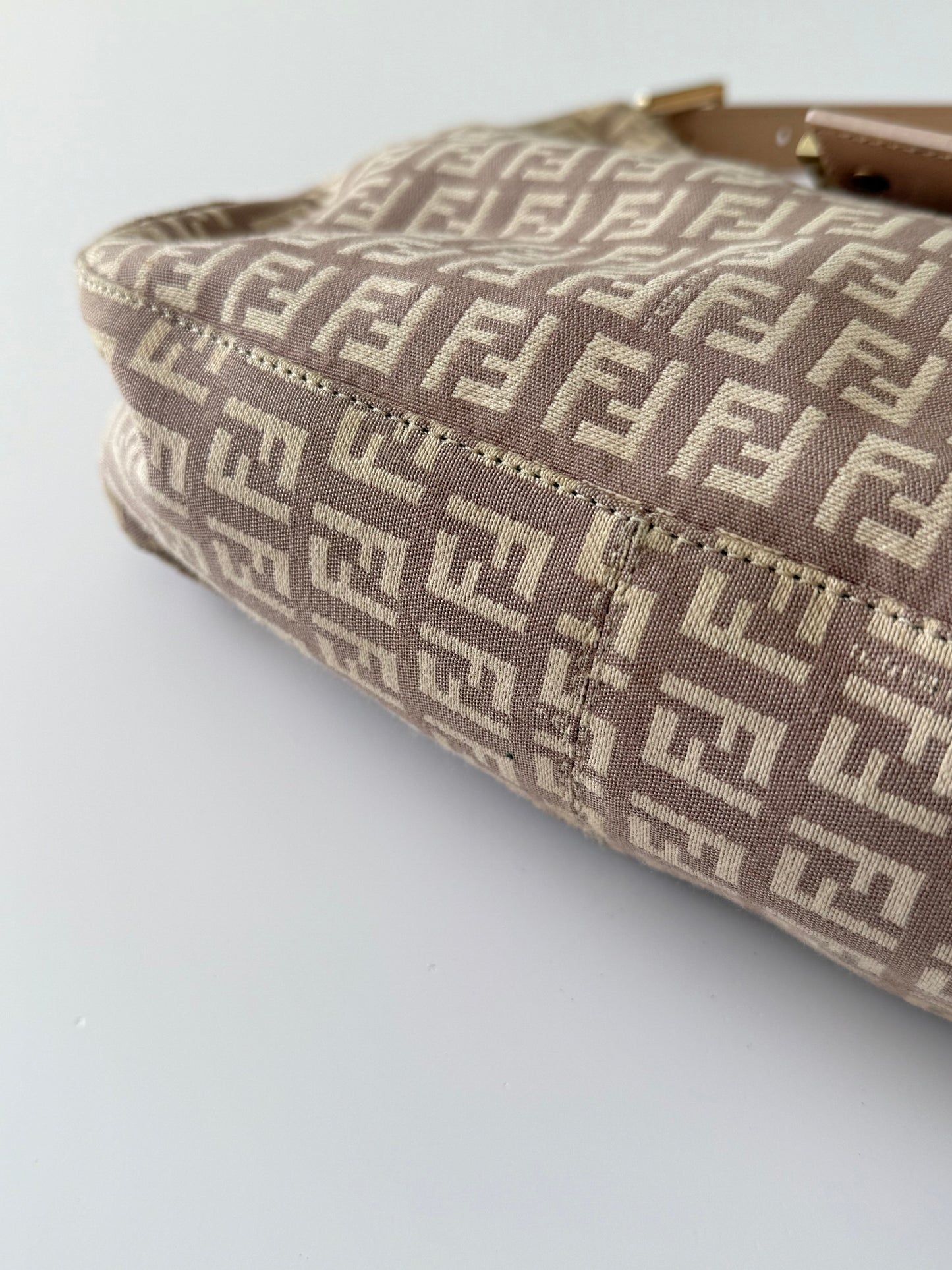 Fendi Pink Mamma Zucchino Hobo