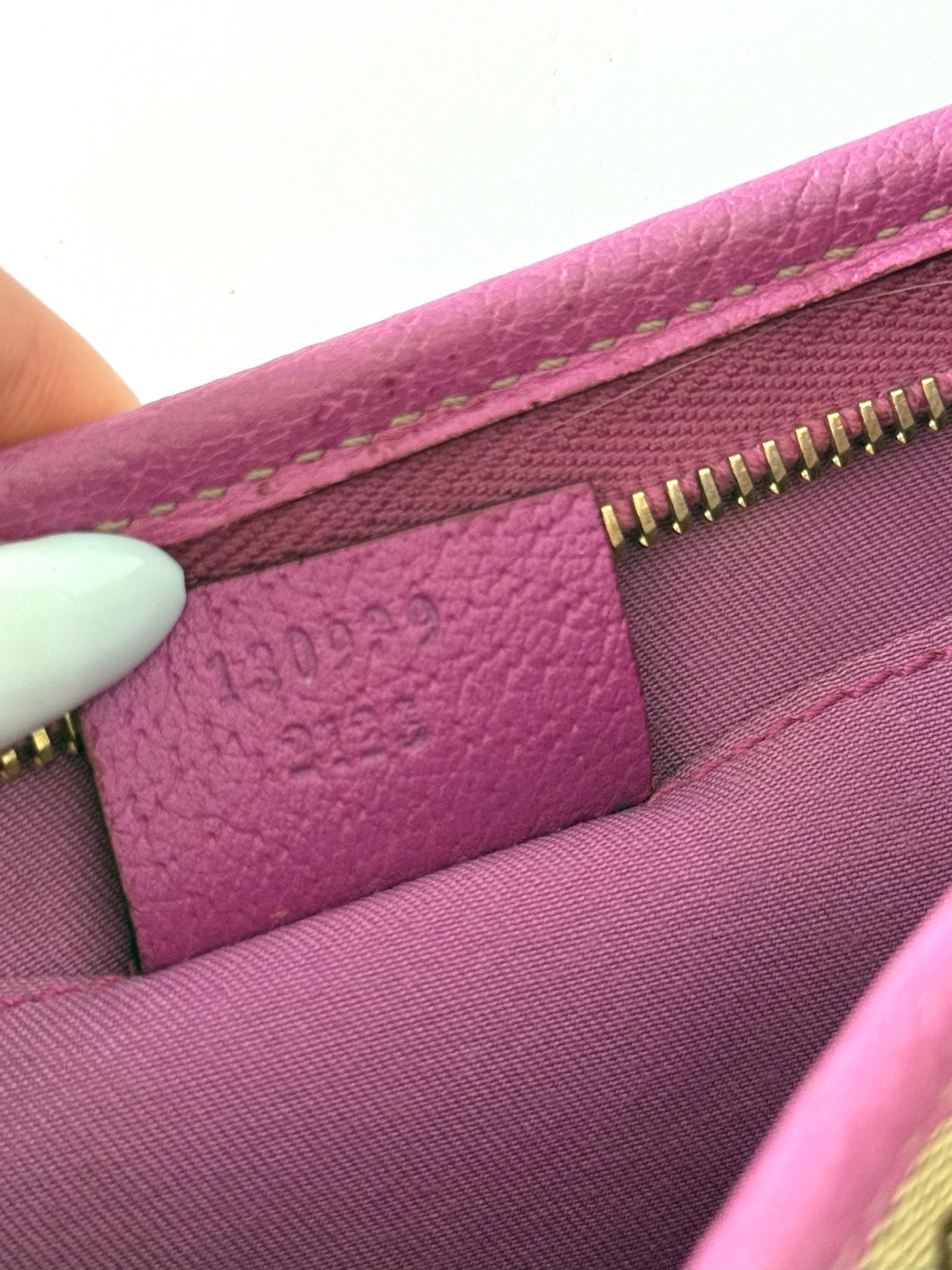 Gucci Pink Abbey Pochette