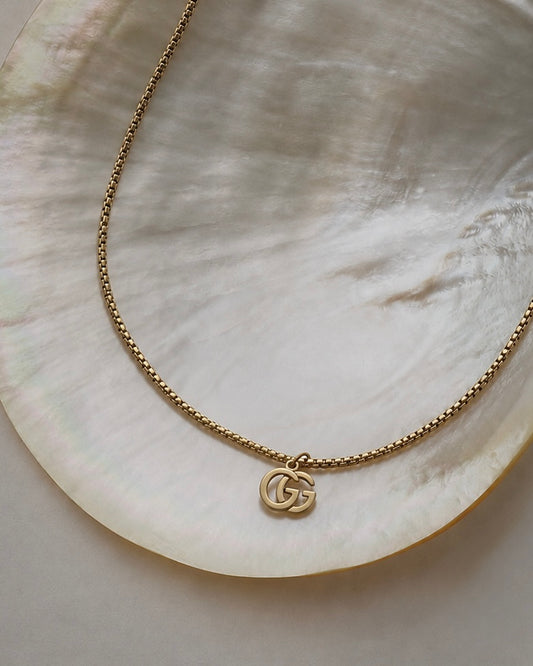 DAINTY GUCCI NECKLACE