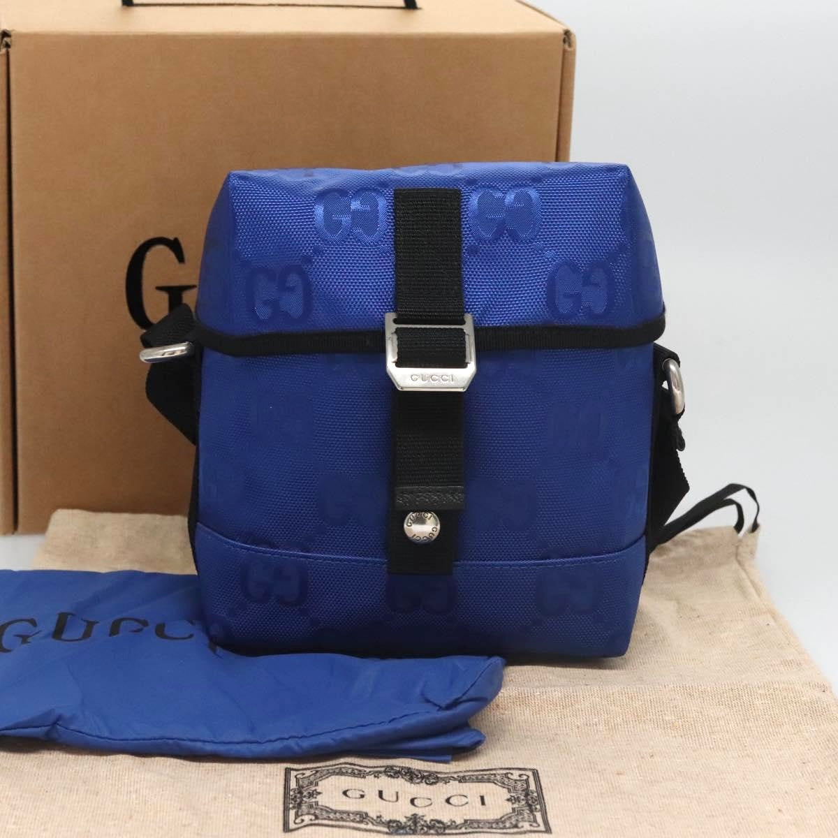 Gucci GG Supreme Crossbody Bag