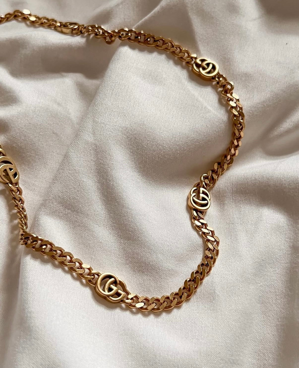 ALINA NECKLACE